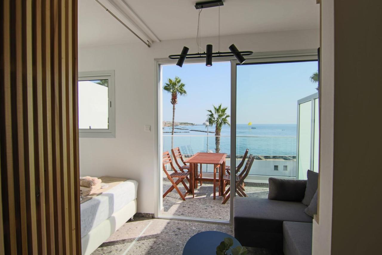 Phaedrus Living Seaview Modern Flat Lighthouse 52 Apartment Paphos Ngoại thất bức ảnh