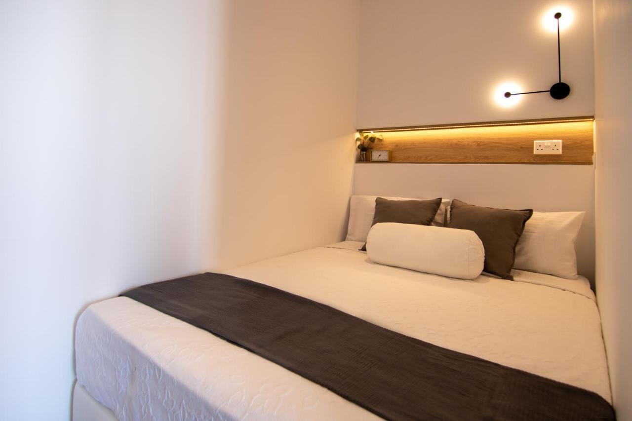 Phaedrus Living Seaview Modern Flat Lighthouse 52 Apartment Paphos Ngoại thất bức ảnh